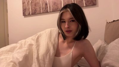 Cutie kim sleeping xxxฝรั่ง ชวนเพื่อนสาวสุดสวยไปดูกล้วยที่บ้าน